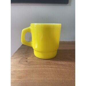 Vtg retro Fire King milk glass yellow stacking coffee mug